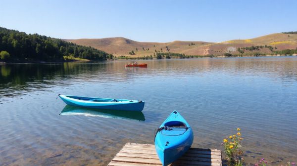 Los mejores kayaks hinchables para tus escapadas en el agua